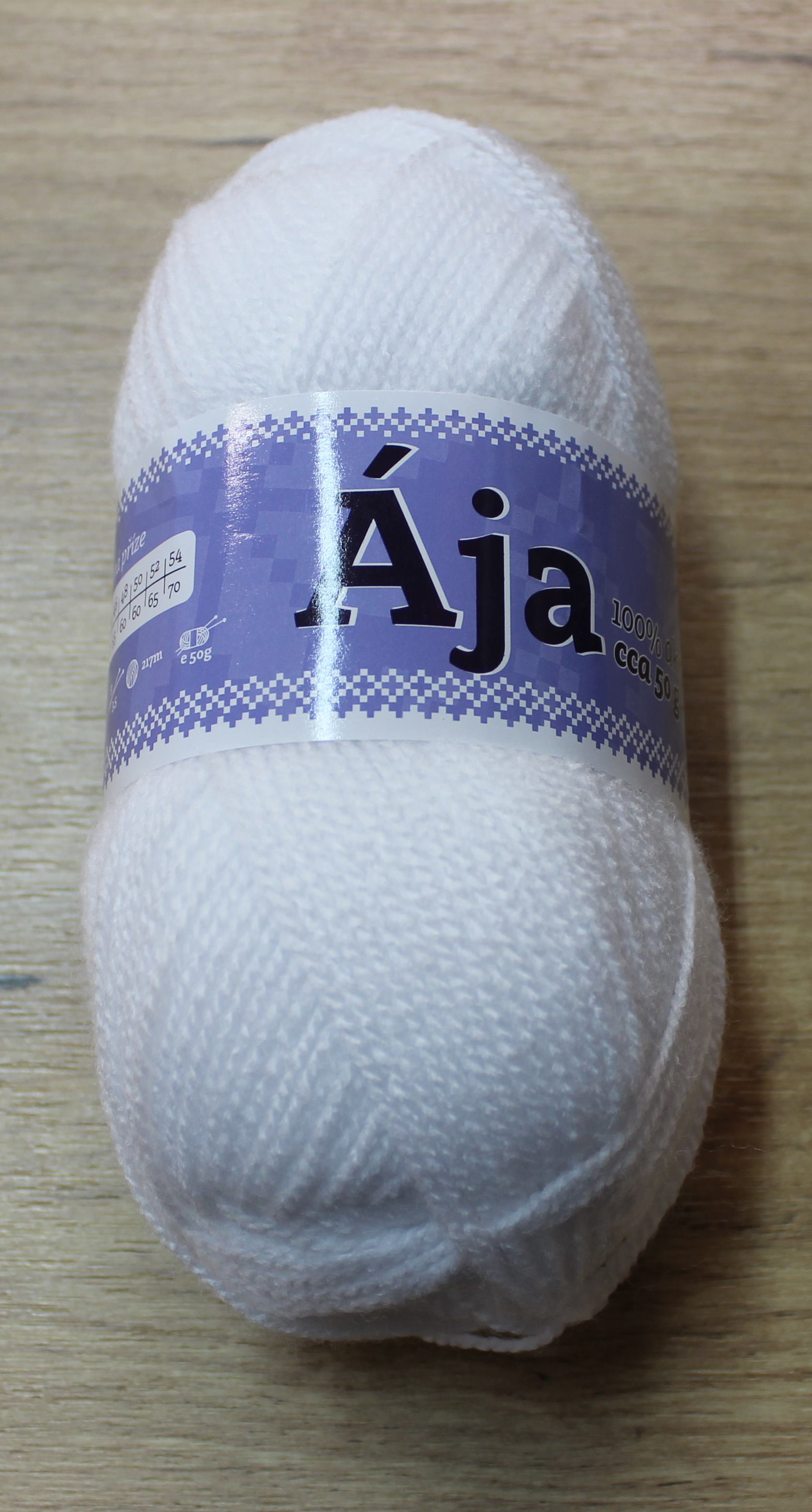 Ája 900